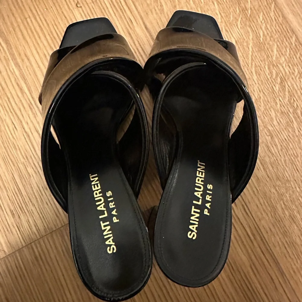 YSL sandals - Picture 2 of 4